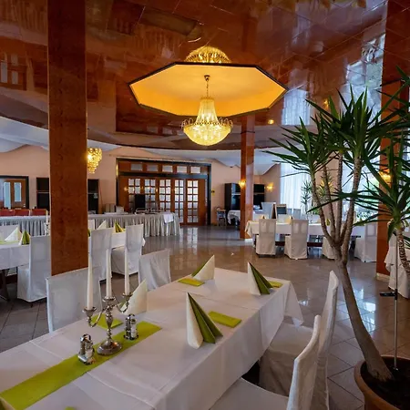 Kraichtaler Hof Hotel Exterior photo