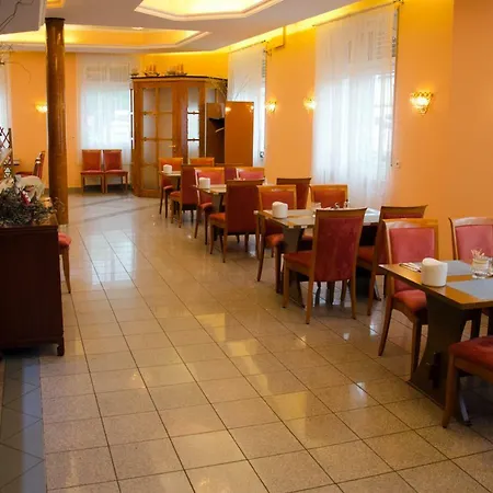 Kraichtaler Hof Hotel Exterior photo